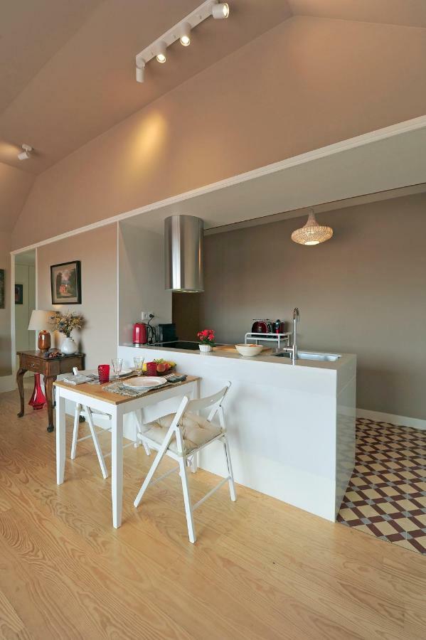 Apartment Aaa - Almada Aliados